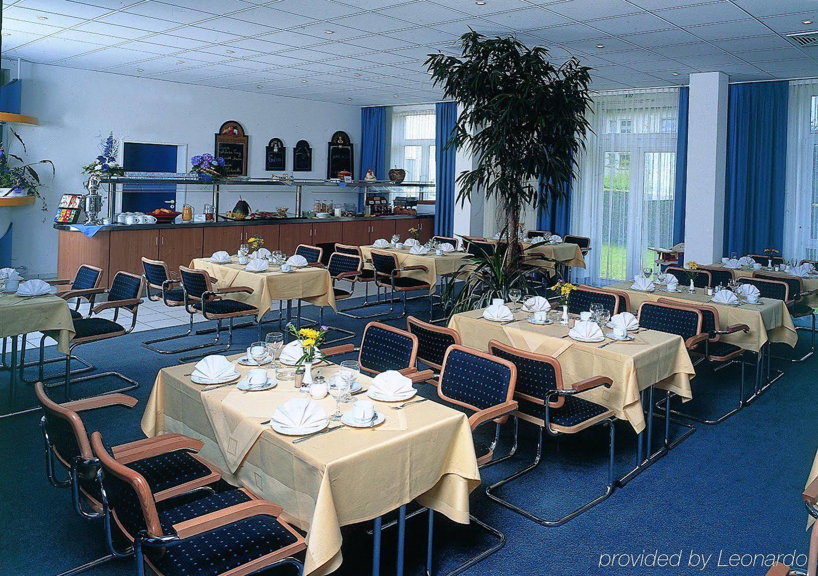 Taste Hotel Jettingen Restaurant foto